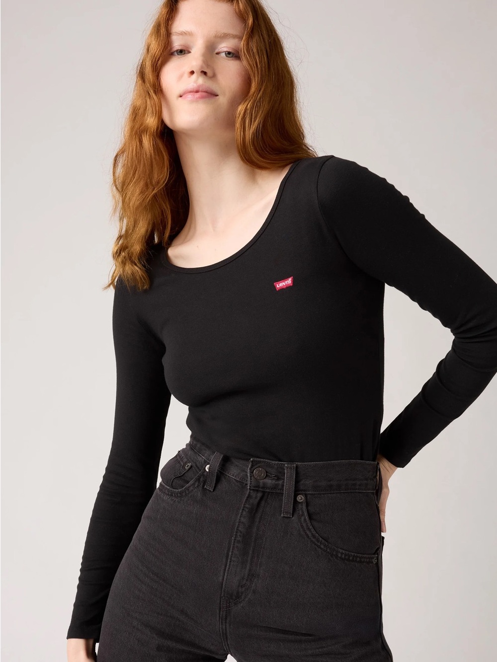 *SALE* Cotton Levi's Black Ribbed Long Sleeve Crewneck with Red Logo Size M